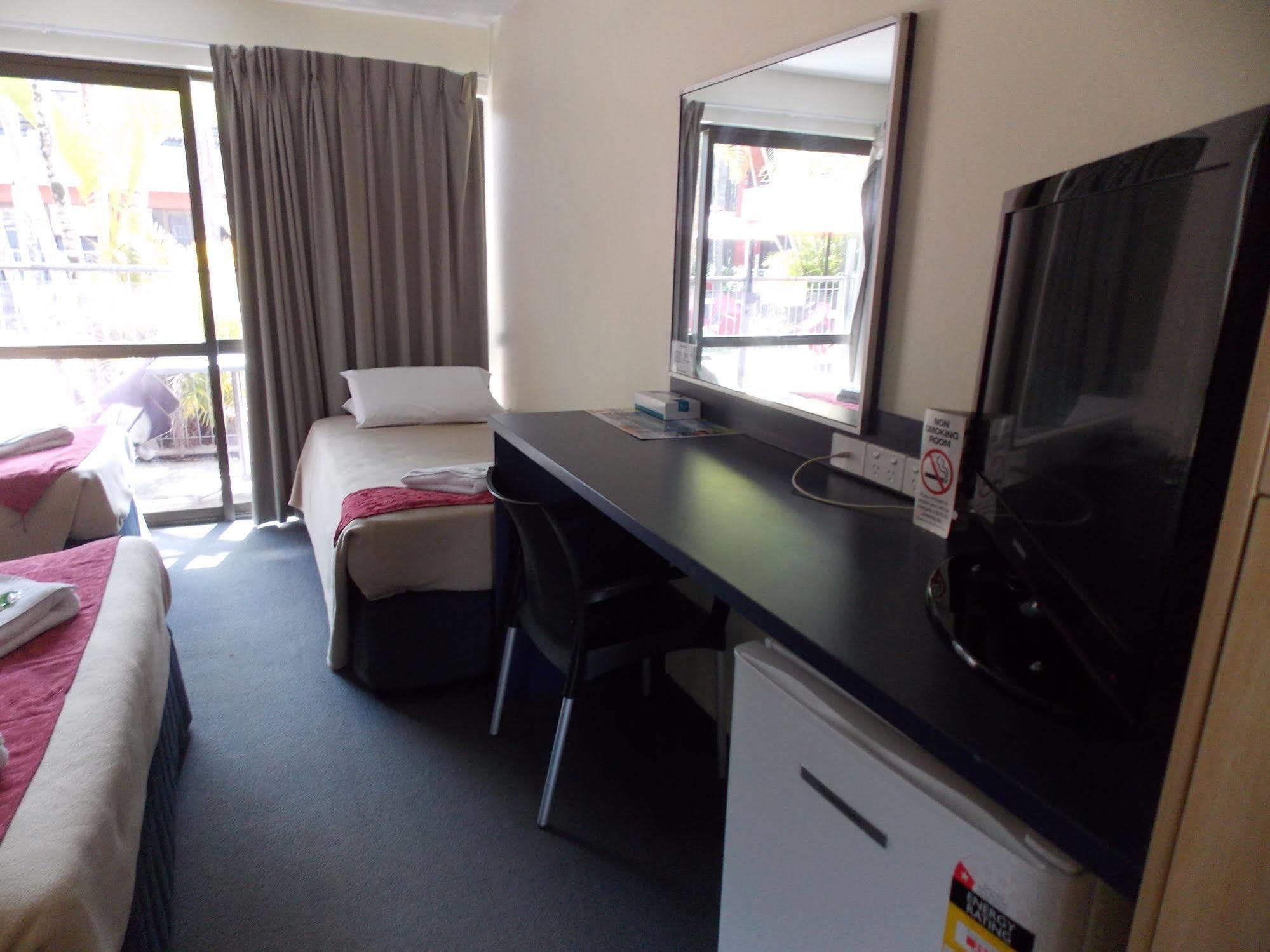 Currimundi Hotel Motel Kültér fotó