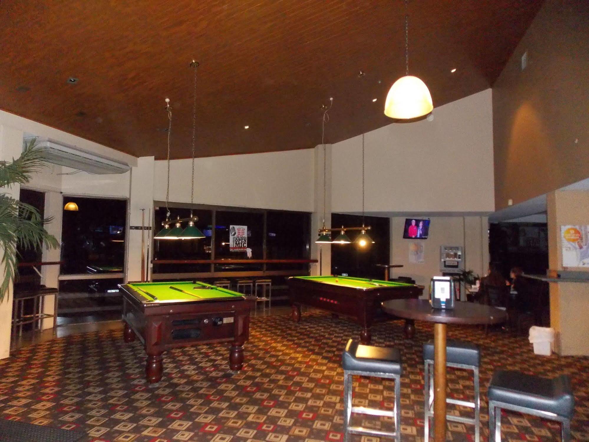 Currimundi Hotel Motel Kültér fotó